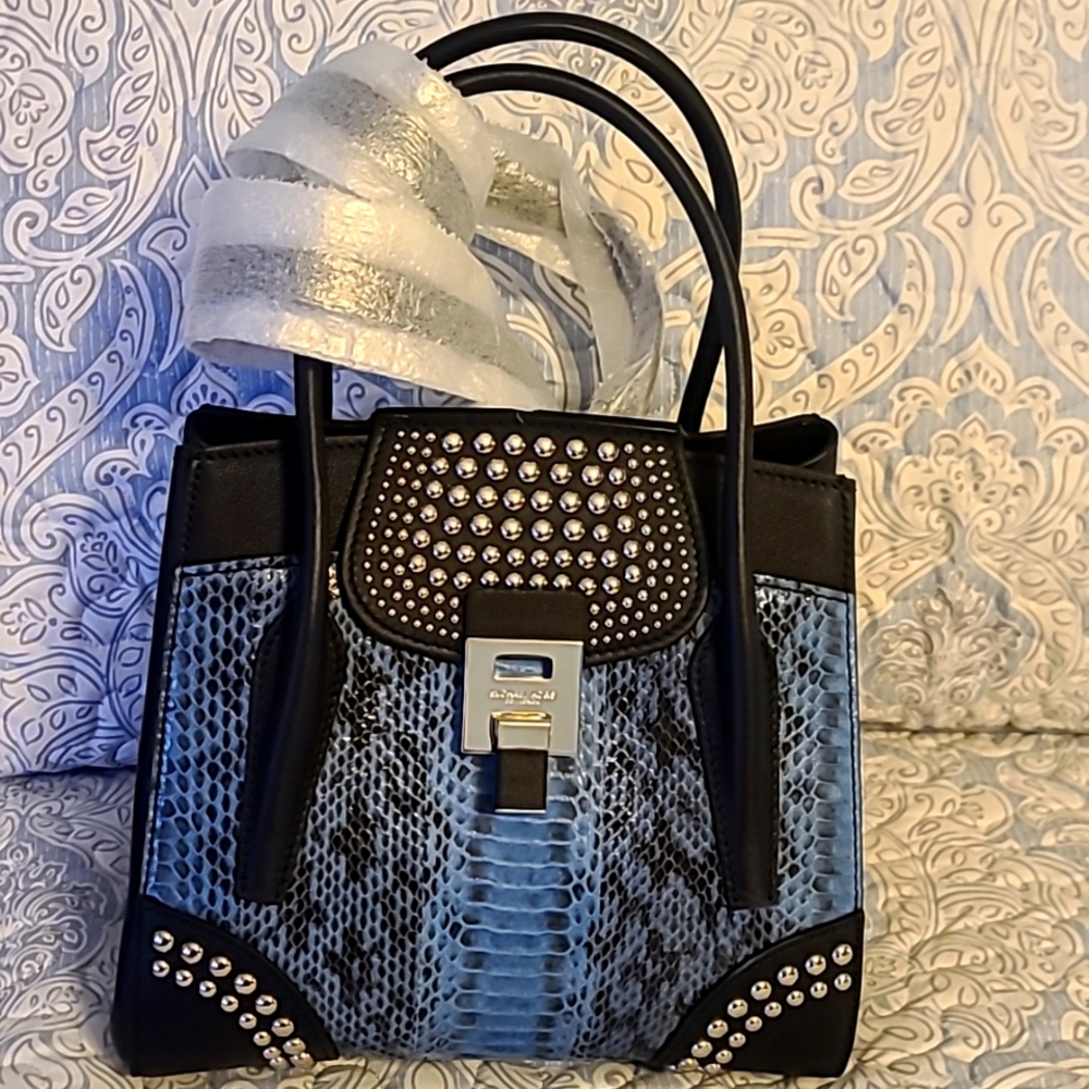 Michael Kors collection Bag. (26)